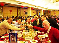BBIN游戏员工一起欢度2011年会